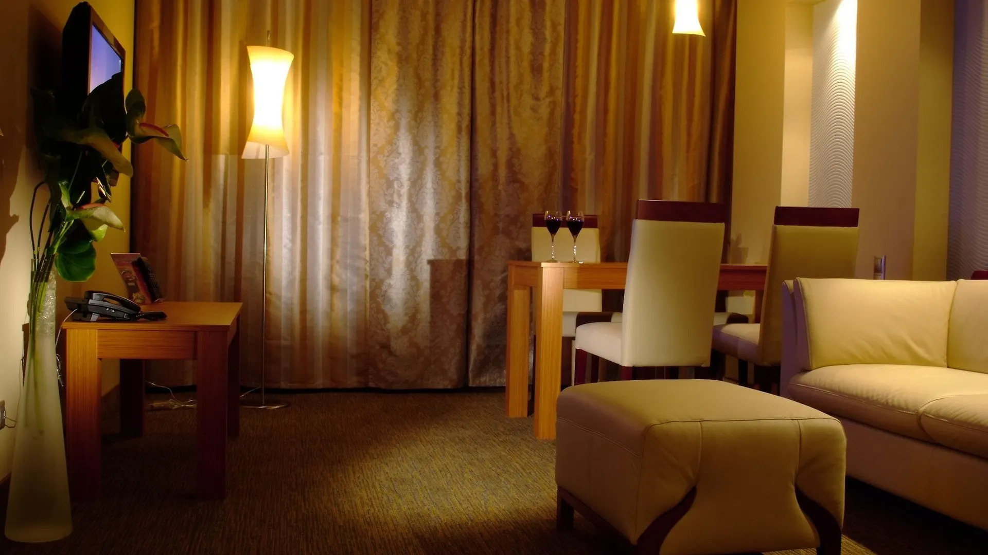 Hotel Hp Park Poznan Malta