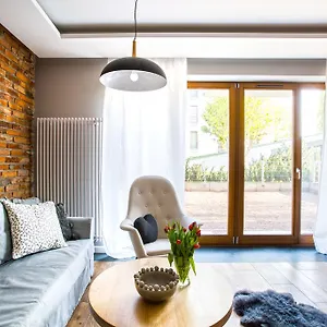 Homewell Maraton Gardens Apartment